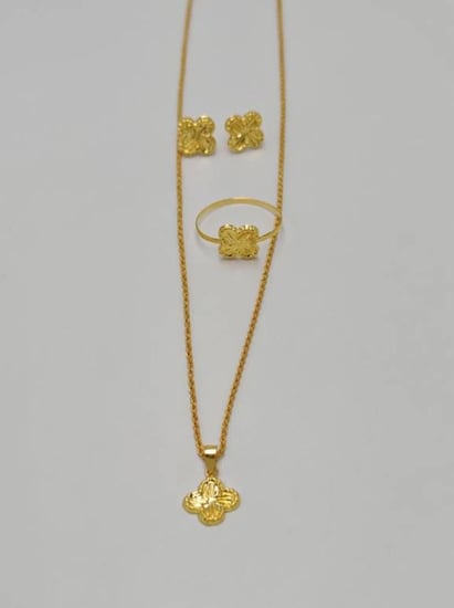 نص طقم عيار 21 Set 21K gold