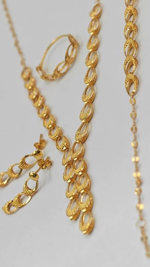 طقم ذهب عيار 21 - 21K Gold Set