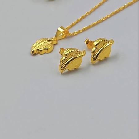 طقم ذهب عيار 18 - 18K Gold Set