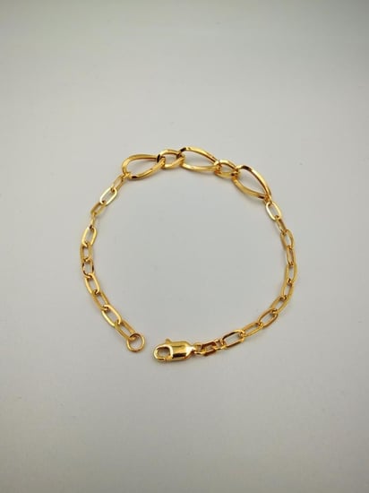 Bracelet 18K Gold - إسوارة ذهب عيار 18