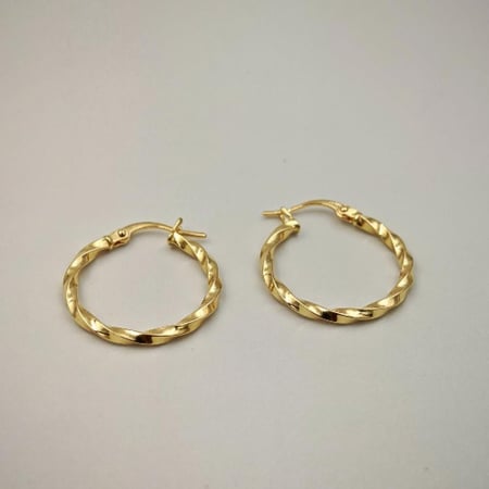 Earring 18K Gold - حلق عيار 18