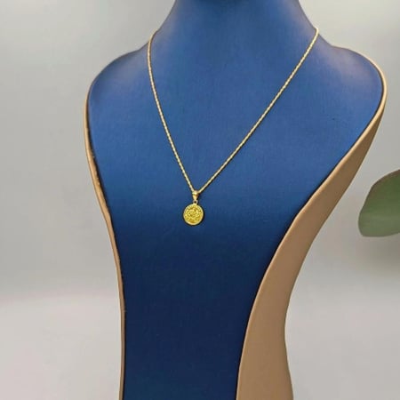 18K Gold Necklace - عقد ذهب عيار 18