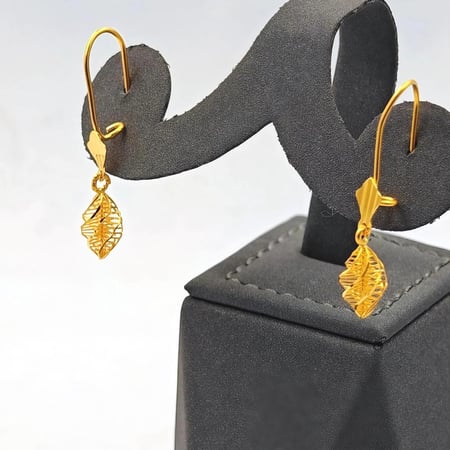 22k Gold Earrings - حلق ذهب عيار 22