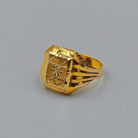 خاتم عيار 18 - 18K Ring