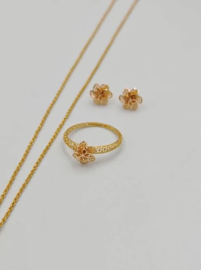 Set Flower set 21k Gold - طقم ورد ذهب عيار 21