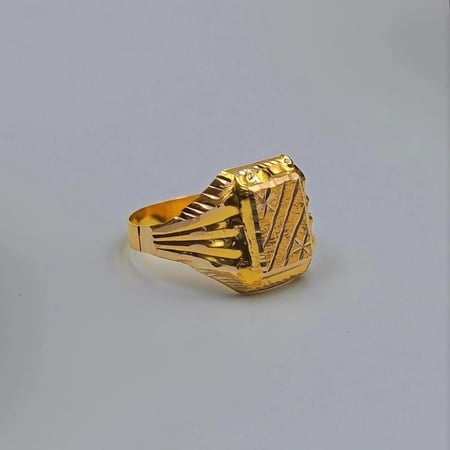 خاتم عيار 18 - 18K Ring