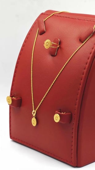 طقم ذهب عيار 21 - 21K Gold Set