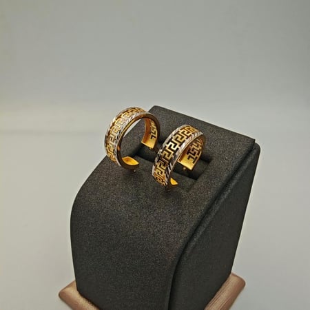 حلق ذهب عيار 18 - 18k Gold Earrings