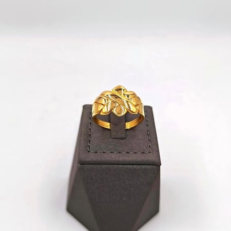 Ring 18k Gold -خاتم ذهب عيار 18