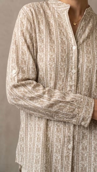 بلوزة "فلورنسا" بنقشة الخطوط العمودية المزهرة (Florence Vintage Striped Blouse)