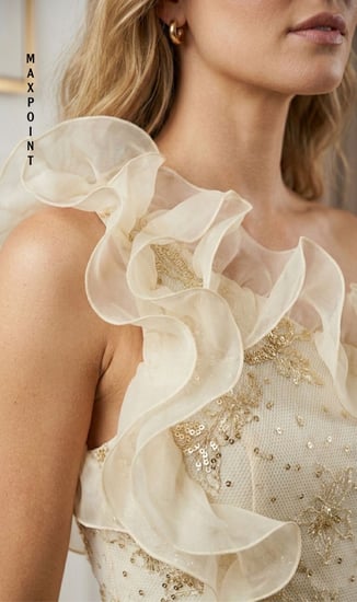 فستان نسائي