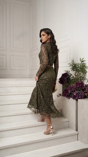 طقم "أوليفيا" السواريه (Olivia Sequin Two-Piece Set)