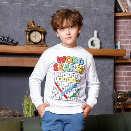 بيجامة اولادي مطبوعة DTF كلمات متقاطعة