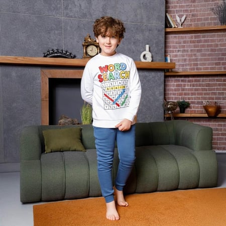 بيجامة اولادي مطبوعة DTF كلمات متقاطعة