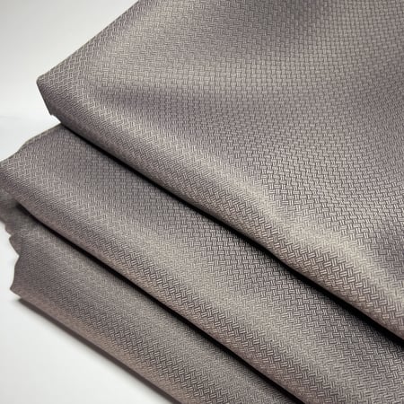 M71 - رمادي القرافيت