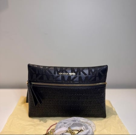 شنطة مايكل كورس اسود