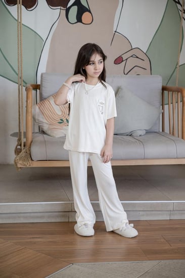 بيجاما بناتي بقلب على الصدر 866044