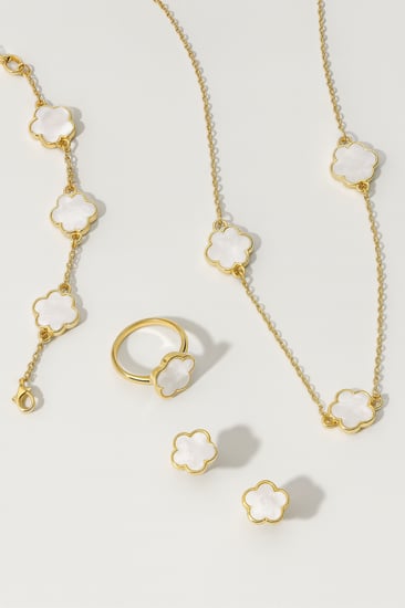 1 طقم هدية مجوهرات للفتاة - 1 قلادة معلق بشكل شبه رباعي الأوراق كلاسيكي، 1 سوار، 1 زوج من الأقراط، ه