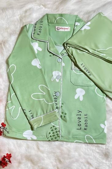 بجامه بناتي بي اشكال ارانب  من العيسائي للأطفال