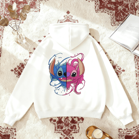 هودي مطرَّز برسوم الأنمي