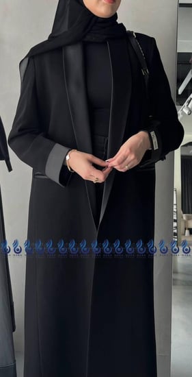 عباية بيست ساتان بليزر