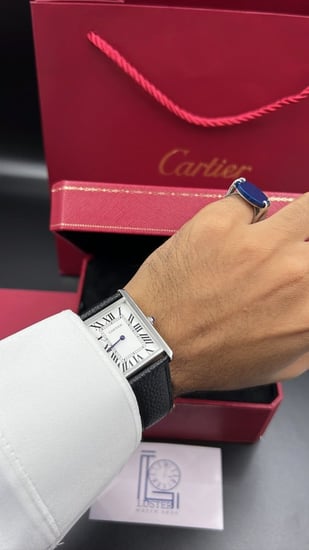 ساعة كارتير تانك موست جلد Carter