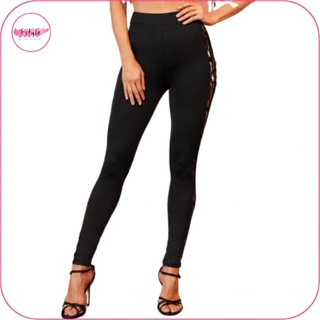 ليقنز بتداخل من الدانتيل الشبكي