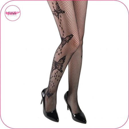 بتصميم شبكي ورسم فراشة