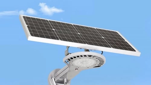 كاميرا طاقة شمسية شريحة 4G مع لوح و كشاف 1500 شمعة