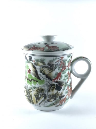 كوب شاي مكون من 3 قطع مزخرف بصورة الغزال