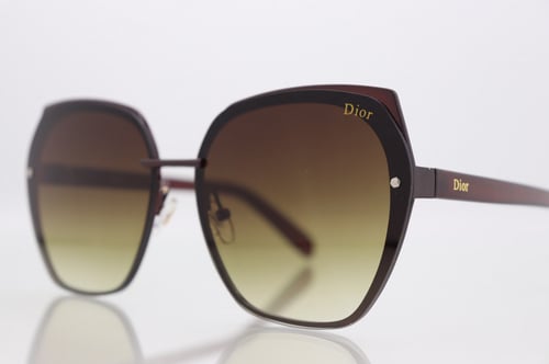 نظارة ديور بلونها البني - بجودتها العالية