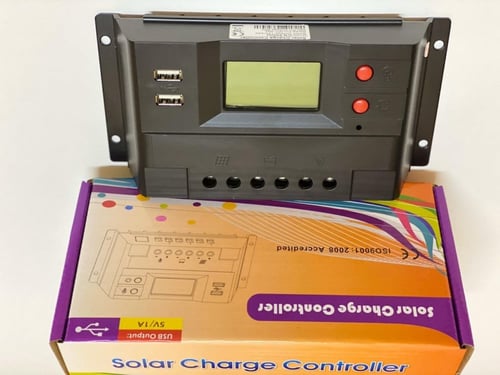 منظم طاقة شمسية 30 أمبير