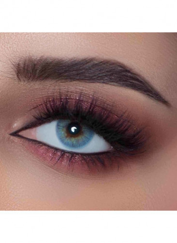 عدسات لاصقة لون أزرق سماوي
