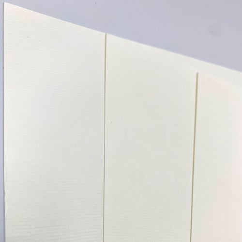 ورق كاردستوك منقوش أوف وايت 02، 180 جم/م²، من هاند...