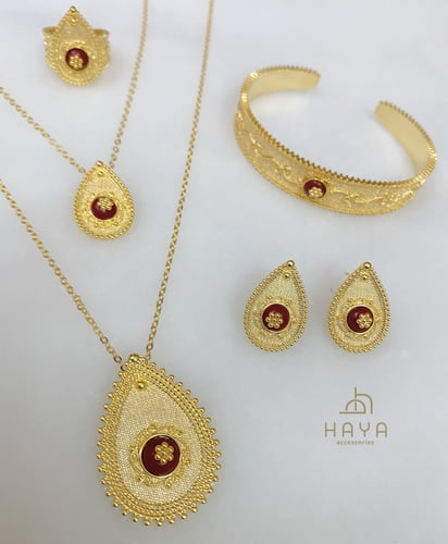 نوعين من الاطقم