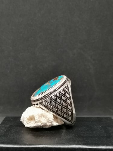 سخاتم الفضة بحجر فيروز نيشابوري ايراني بصياغة عباس...