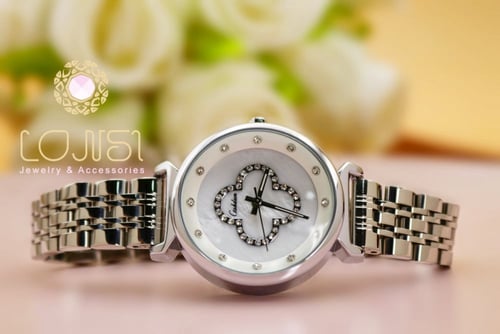 ساعة يد نسائية فاخرة