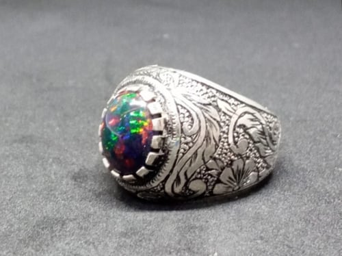 خاتمرالفضة بحجر الآوبال الإثيوبي فل فير درجة أولى...