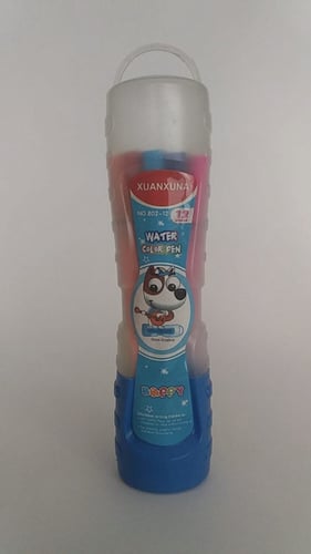 أقلام ألوان مائية رفيعة