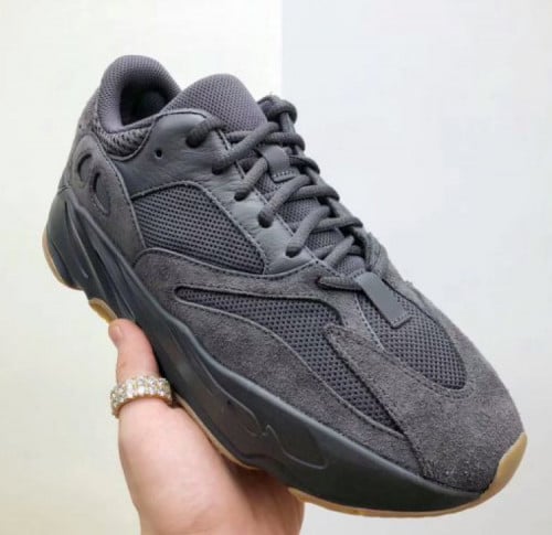 Adidas Yeezy Boost 700 Utility Black