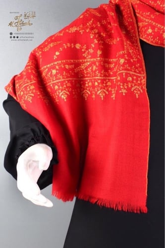 شال بشمينا تطريز يدوي فاخر (أحمر)