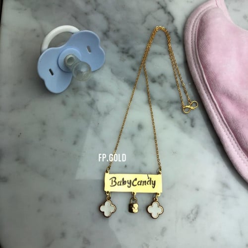 قلاده بالاسم يمكن واختيار الفصوص