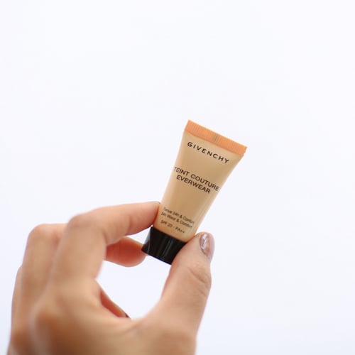 كريم أساس جيفنشي ماتيسيم فيلفيت 01