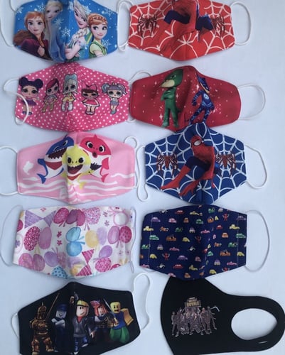 كمامات قماشيه