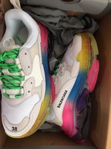 Balenciaga triple s rainbow