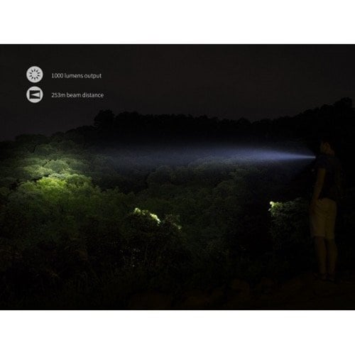 كشاف فينيكس UC30