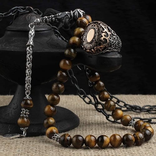 طقم راقي بسبحة وخاتم من الفضة الخالصة وأحجار عقيق...