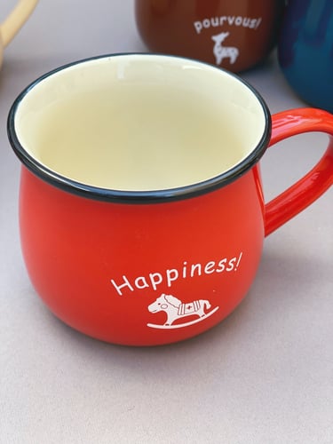 كوب مشروبات ساخنة - الوان متعددة