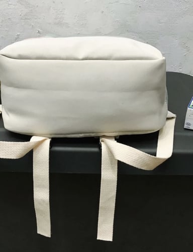 شنطه ابيض ومرجاني