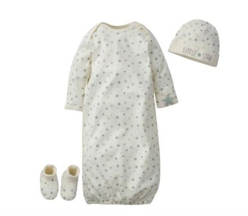 طقم ثوب نوم نجوم من القطن العضوي 100% ماركة Gerber...